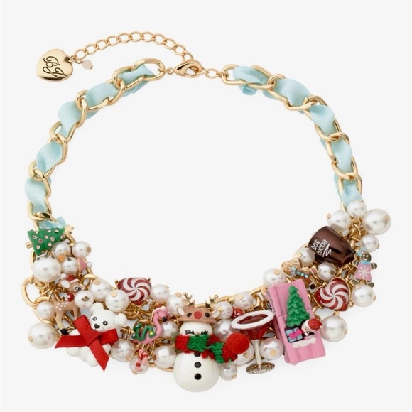 Betsey Johnson Jewelry - NWT Betsey Johnson Christmas Charm Necklace Faux Pearl Holiday Cluster STATEMEN